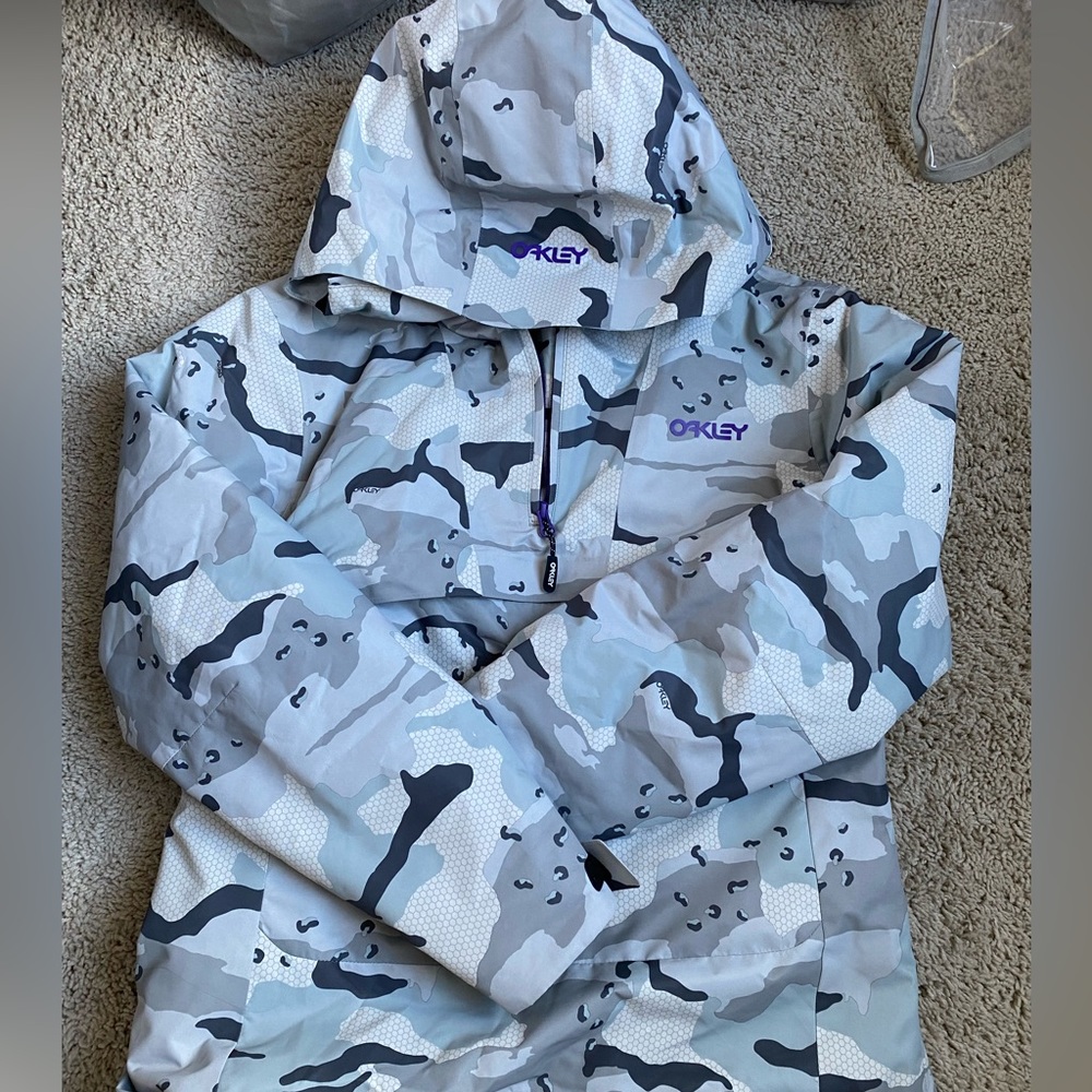 Oakley Camo Ski Jacket